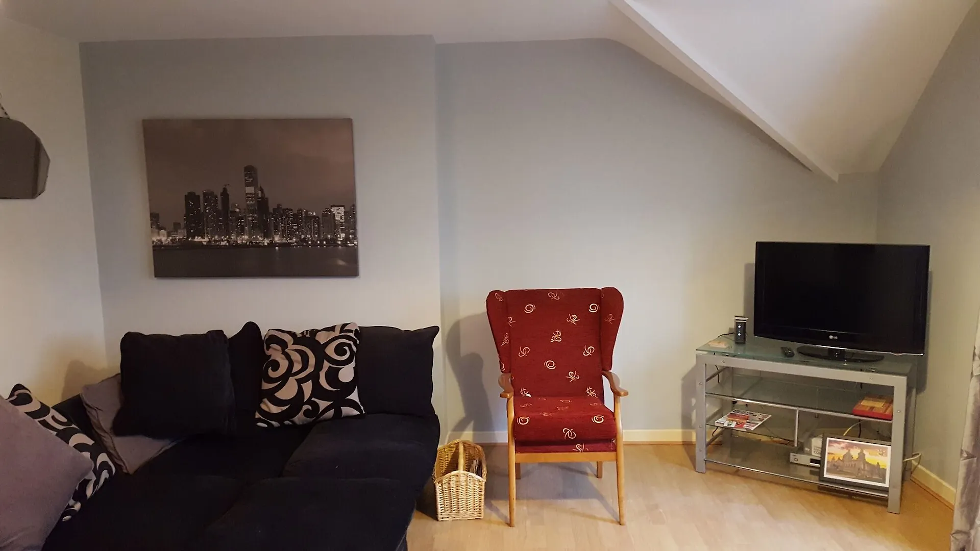 Castleton Gardens Apartments Белфаст